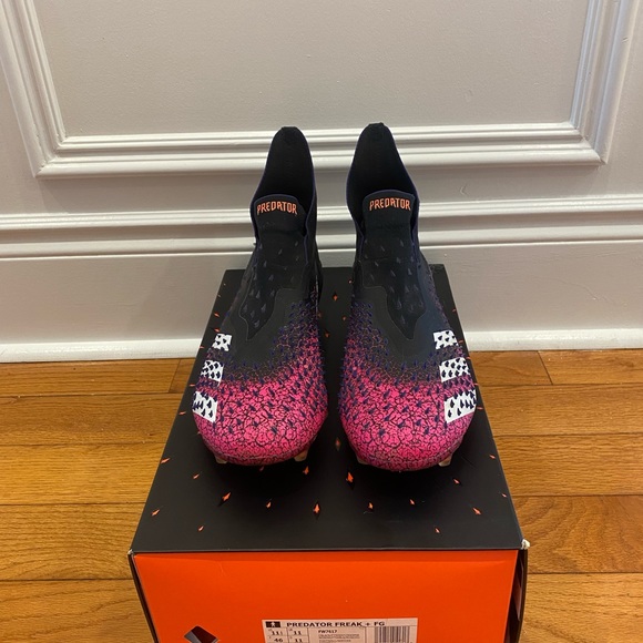 Adidas Predator. - Picture 3 of 13